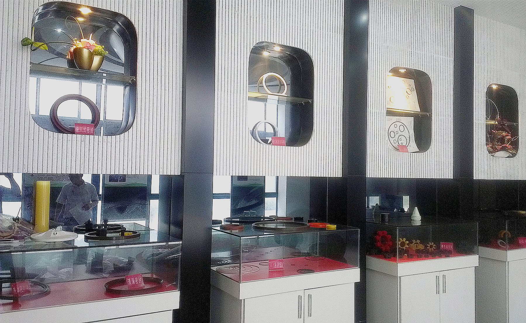Product display and inspection area